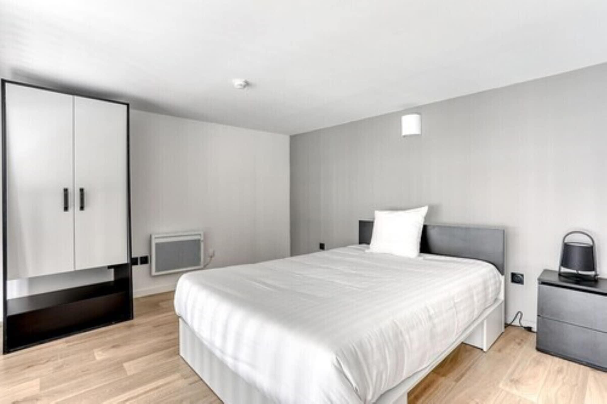 Ecla Campus Aparthotel Massy  Exteriör bild